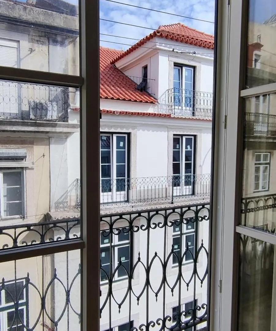 Pensionat Suite In Cozy Apartment In Chiado In Shared House Lisboa